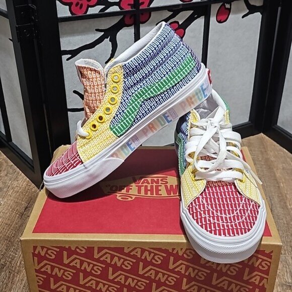 Vans Pride Shoes Mid Sk8 Multicolor Size 5 New - Picture 3 of 11